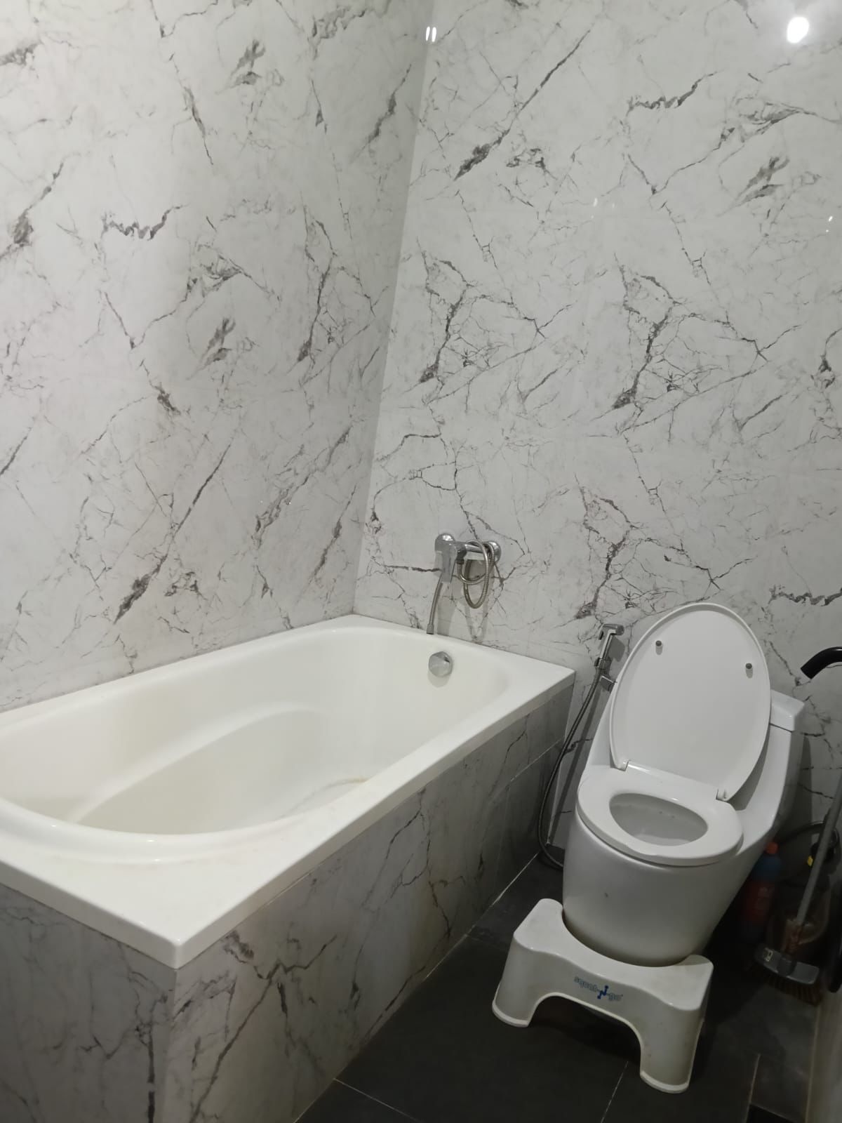 Disewakan Rumah 2 lantai Di Batam Centre